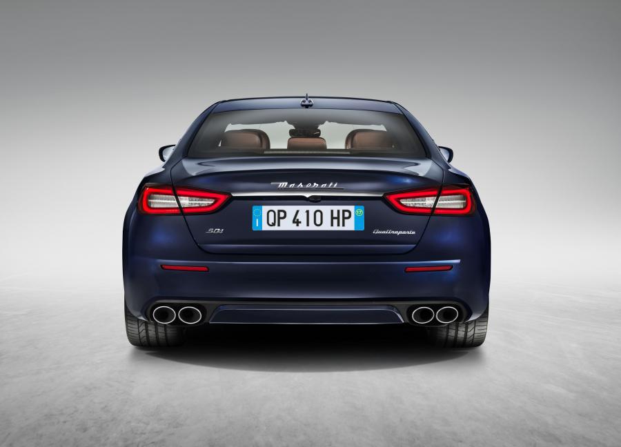  Maserati Quattroporte S Q4 GranLusso 2016 года  (фото 13 из 19)